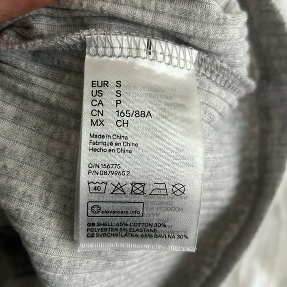 H&M Gray Ribbed Tank Top - Picture 7 of 7